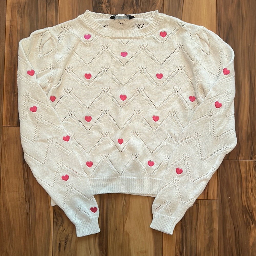 studio 19 white hearts sweater